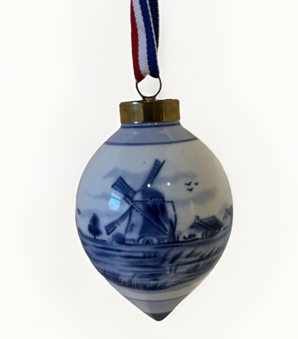 Gorgeous Delft Christmas Ornament Folk Floral Windmill Farm Scene 4”